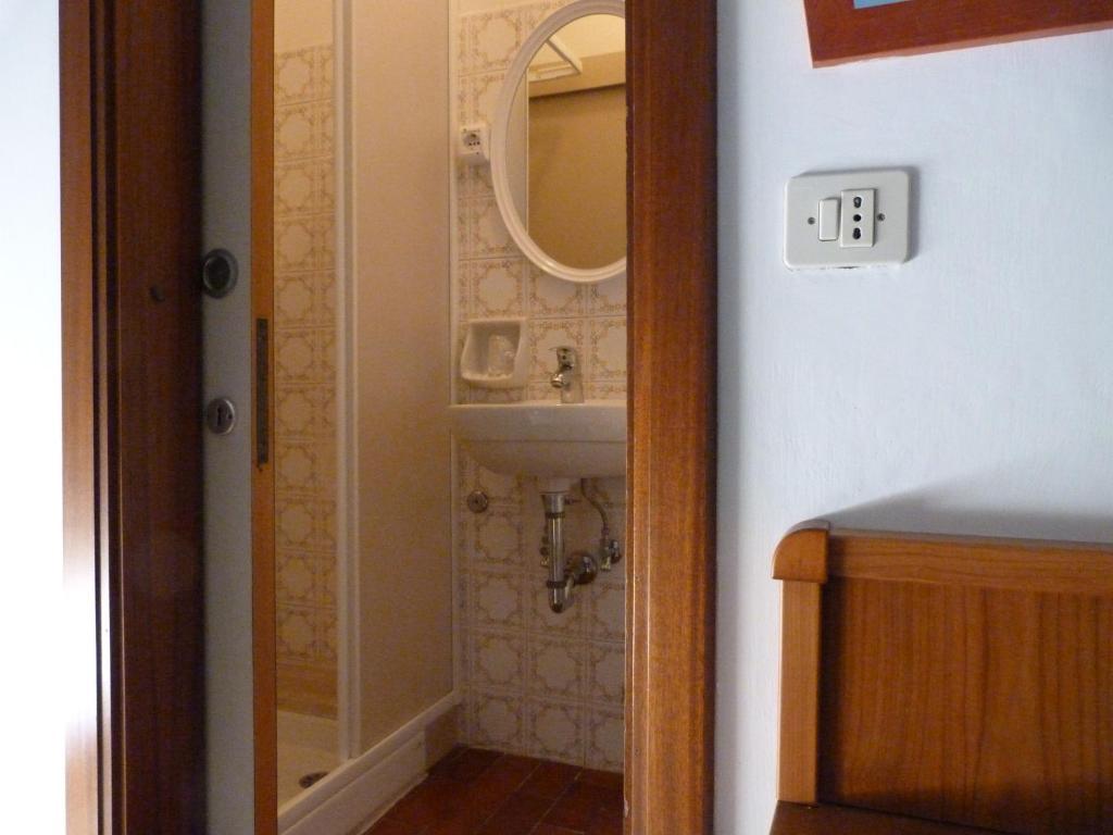 Hotel Bologna San Benedetto del Tronto Cameră foto